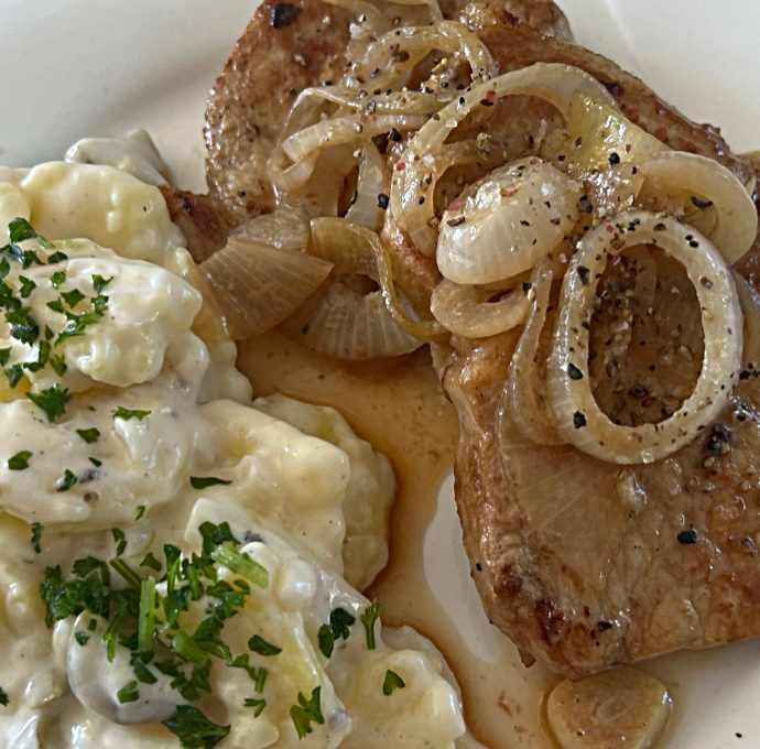 Rostbrätel mit Kartoffelsalat