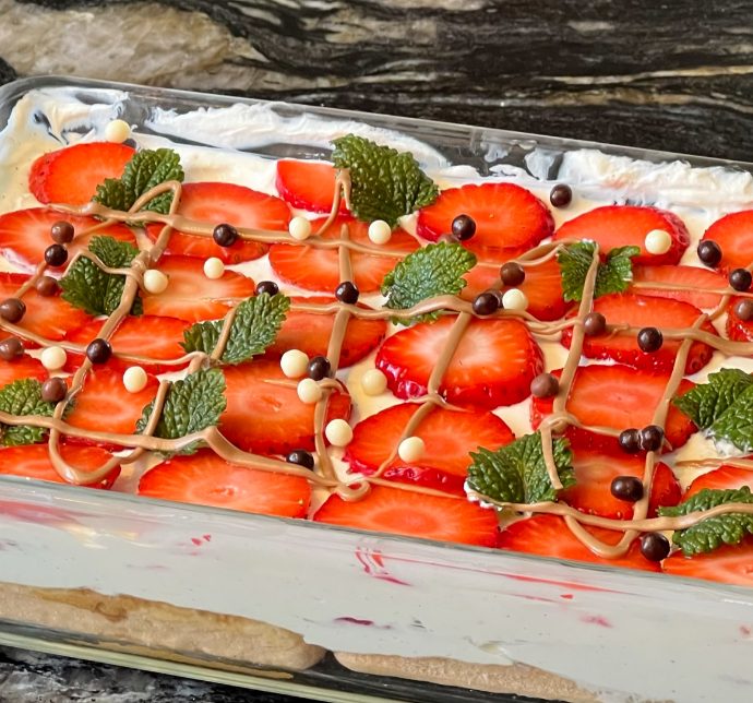 Erdbeer Tiramisu