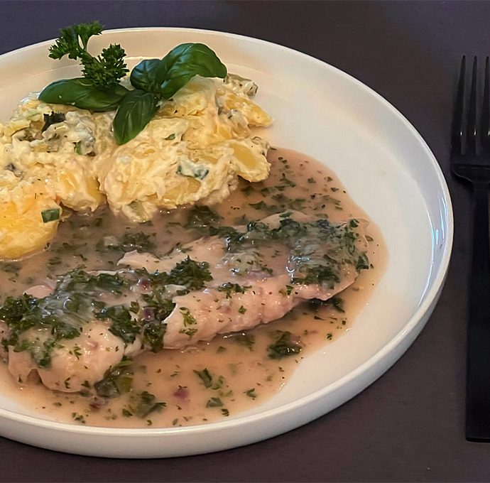 Kabeljaufilet in Petersiliensauce